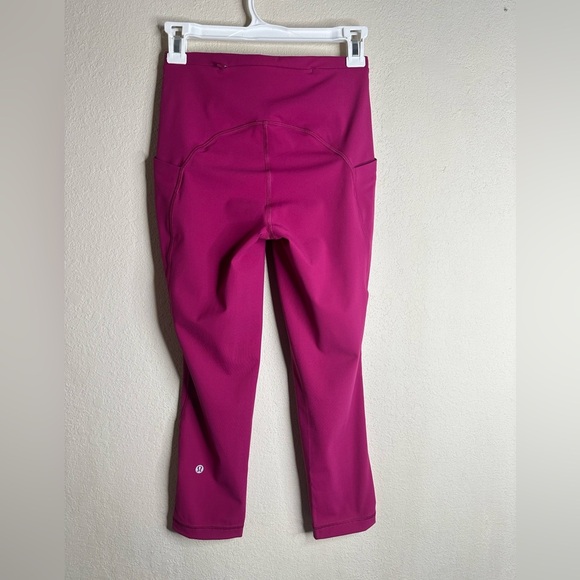 Lululemon Swift Speed High-Rise Crop 22” Wild Berry size 4 - Picture 5 of 5